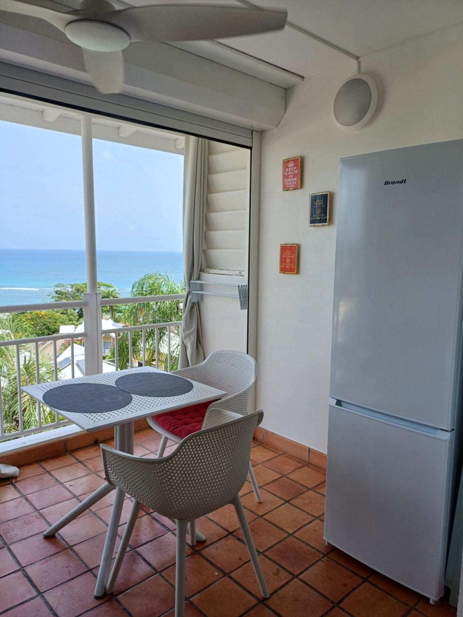Regal De La Baie Appartement La Trinité Buitenkant foto