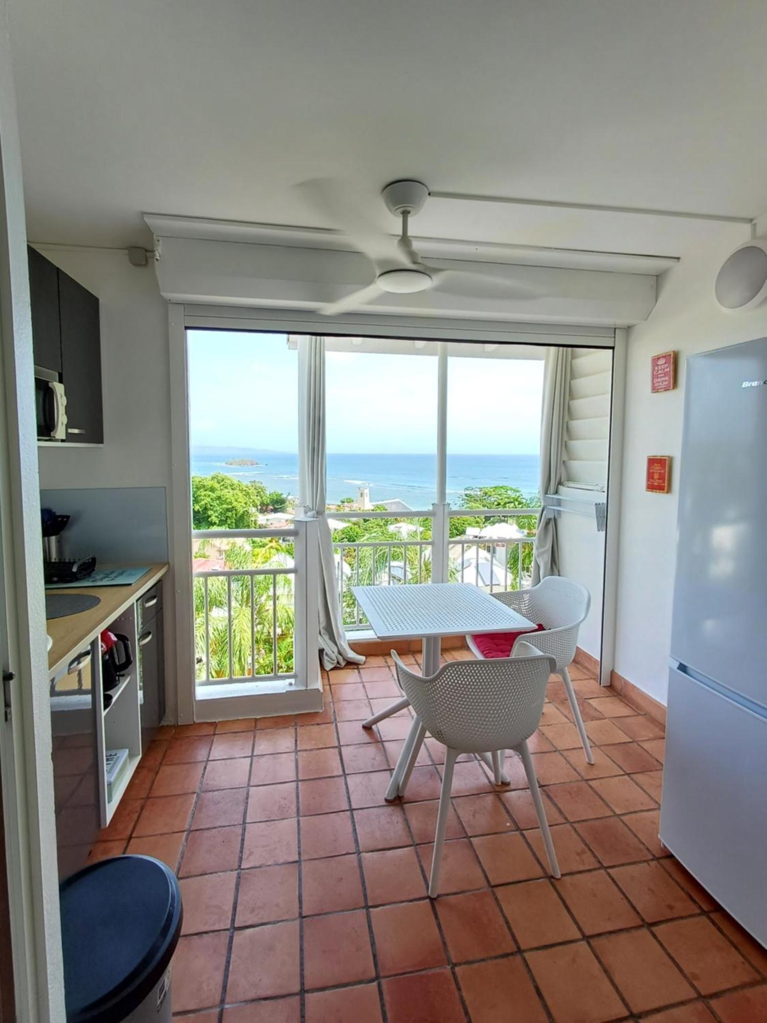 Regal De La Baie Appartement La Trinité Kamer foto